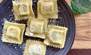 Ravioli: Wrzątek czy zimna woda? Poradnik perfekcyjnego gotowania