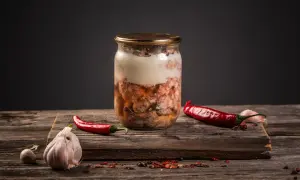 Tyndalizacja zup: Jak bezpiecznie wekować mięsne na długie lata?