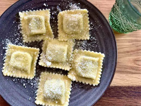 Ravioli: Wrzątek czy zimna woda? Poradnik perfekcyjnego gotowania